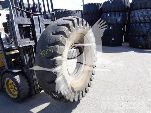 Toyo 18.00X25 Renkaat ja vanteet