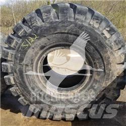 Toyo 26.5X25 Renkaat ja vanteet