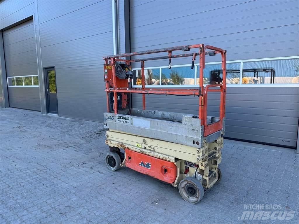 JLG 1930es Muut henkilönosturit