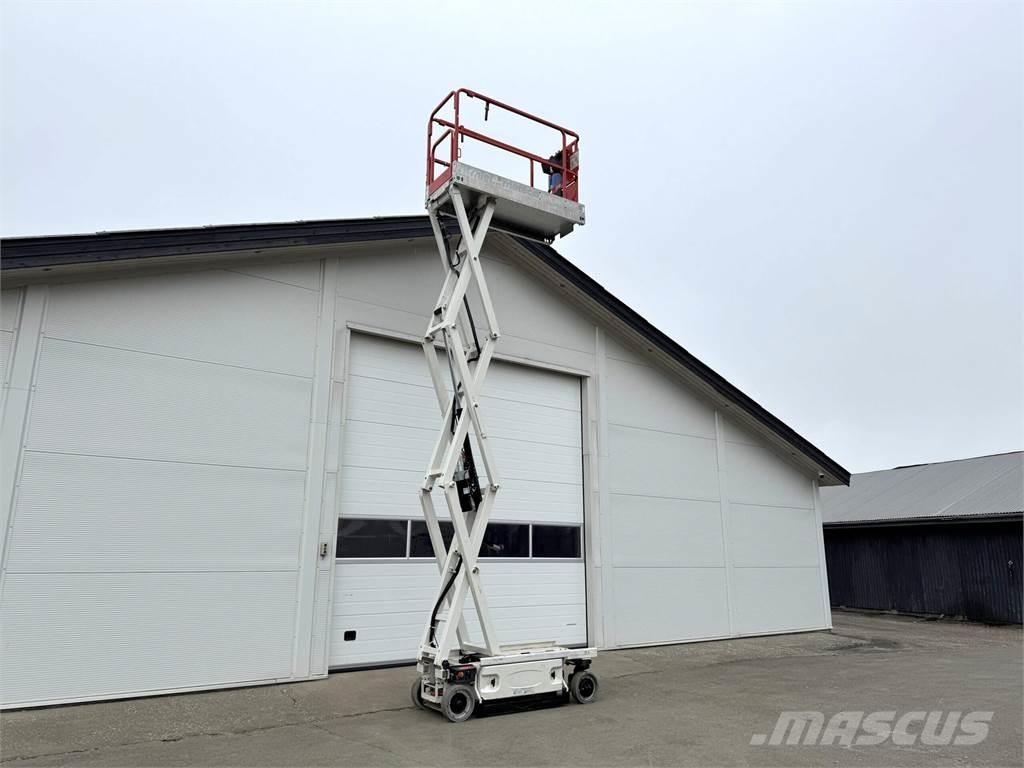 JLG 1930es Muut henkilönosturit