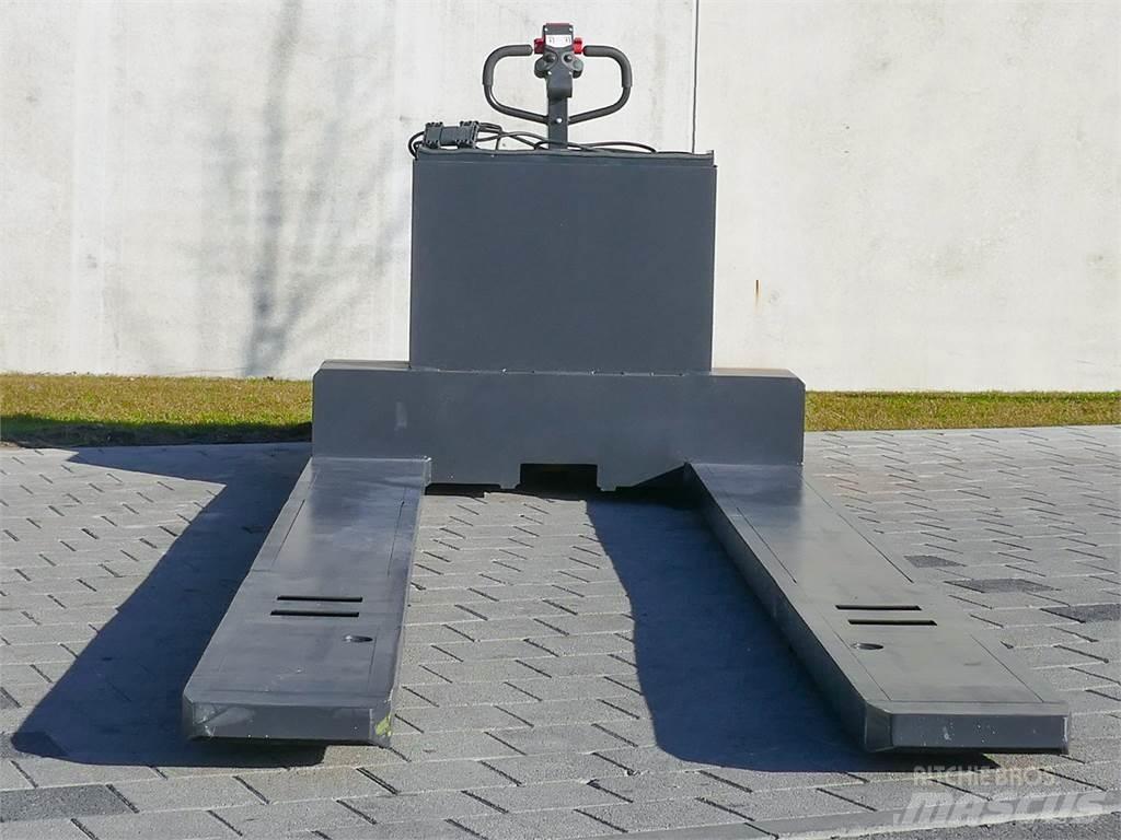Baka EGU-5020 SO Käyden ajettavat pinoamistrukit