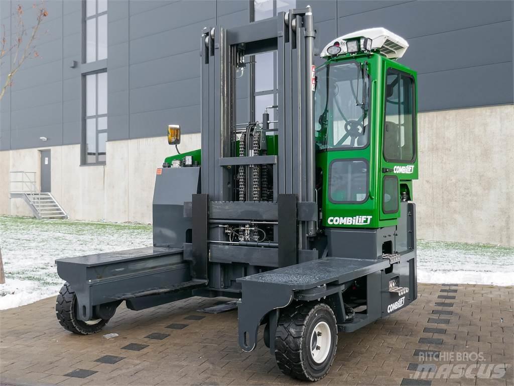 Combilift C 6000 Nelitietrukit