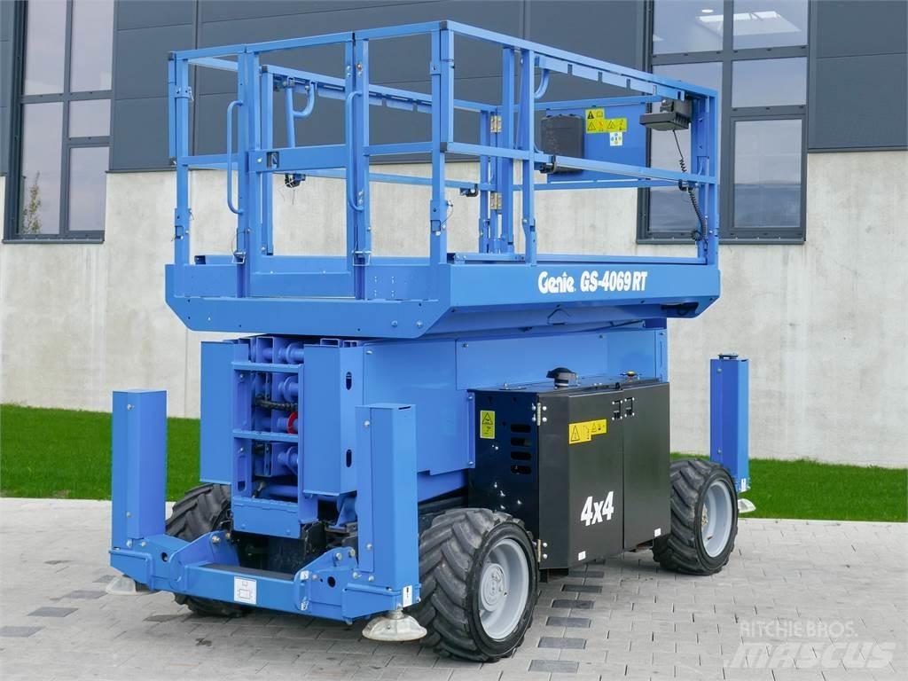Genie GS 4069RT Saksilavat