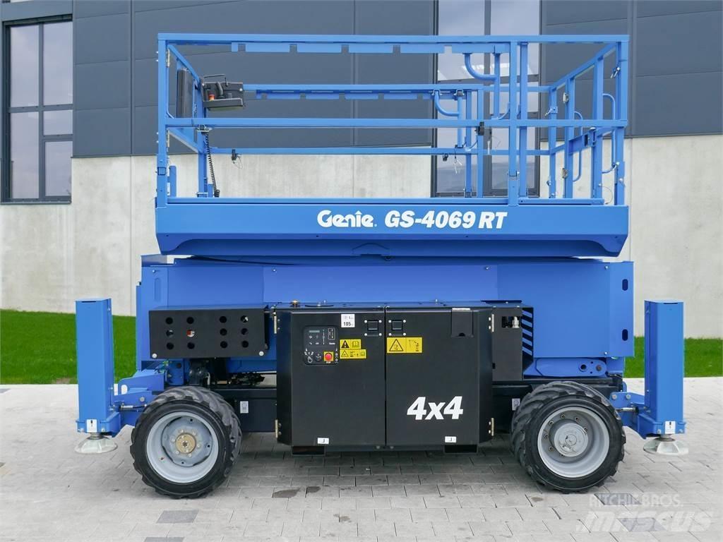Genie GS 4069RT Saksilavat
