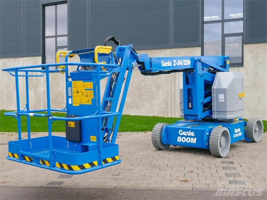 Genie Z 34N Kuukulkijat