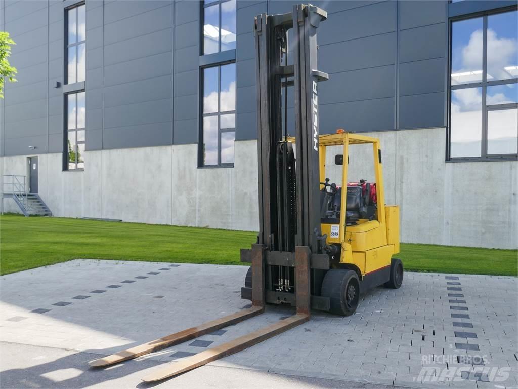 Hyster S5.50 XMS Nestekaasutrukit