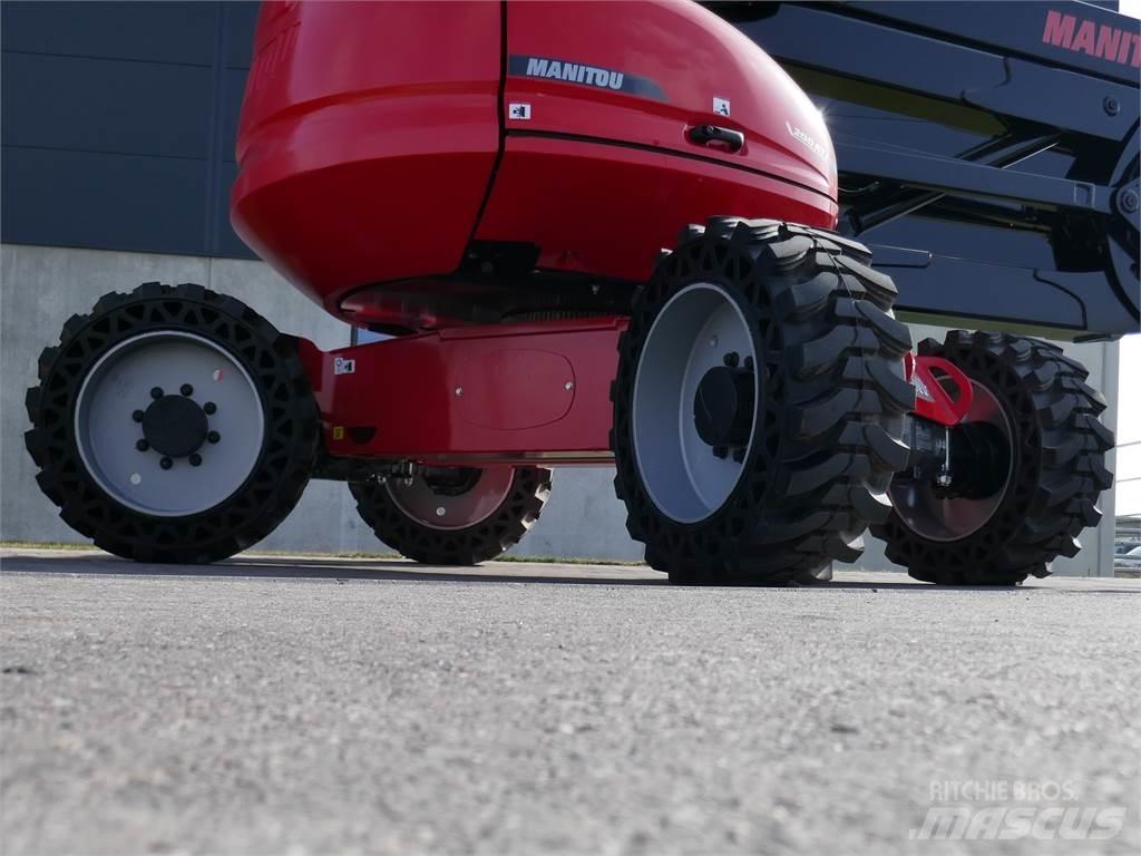 Manitou 200 ATJ Kuukulkijat