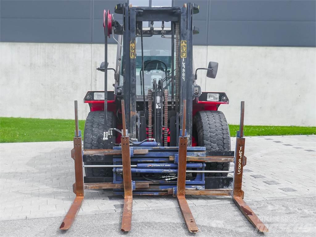 Manitou M 40-4 Maastotrukit