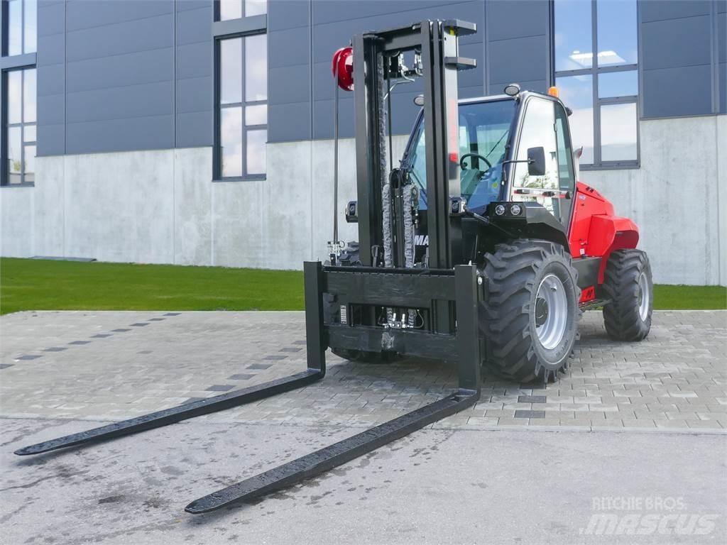Manitou M 50-4 Maastotrukit
