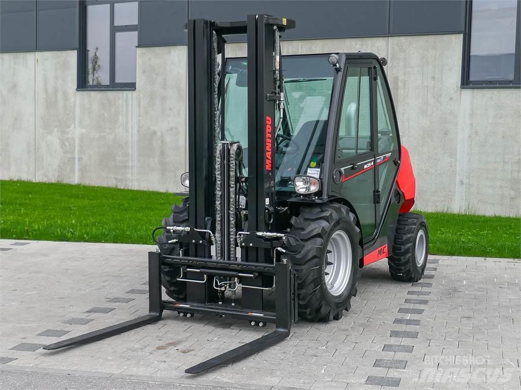 Manitou MC 25-4 Maastotrukit