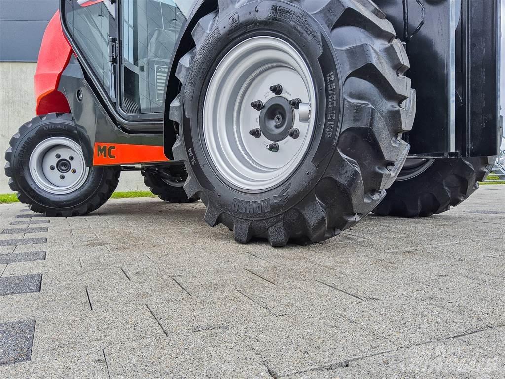 Manitou MC 30-4 Maastotrukit