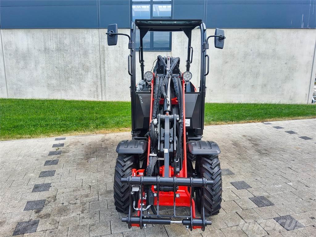 Manitou MLA 2-25H Minikaivukoneet < 7t