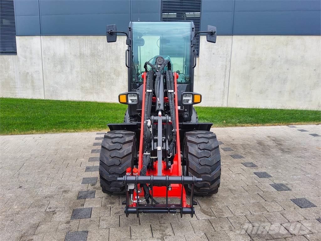 Manitou MLA 3-25H Minikaivukoneet < 7t
