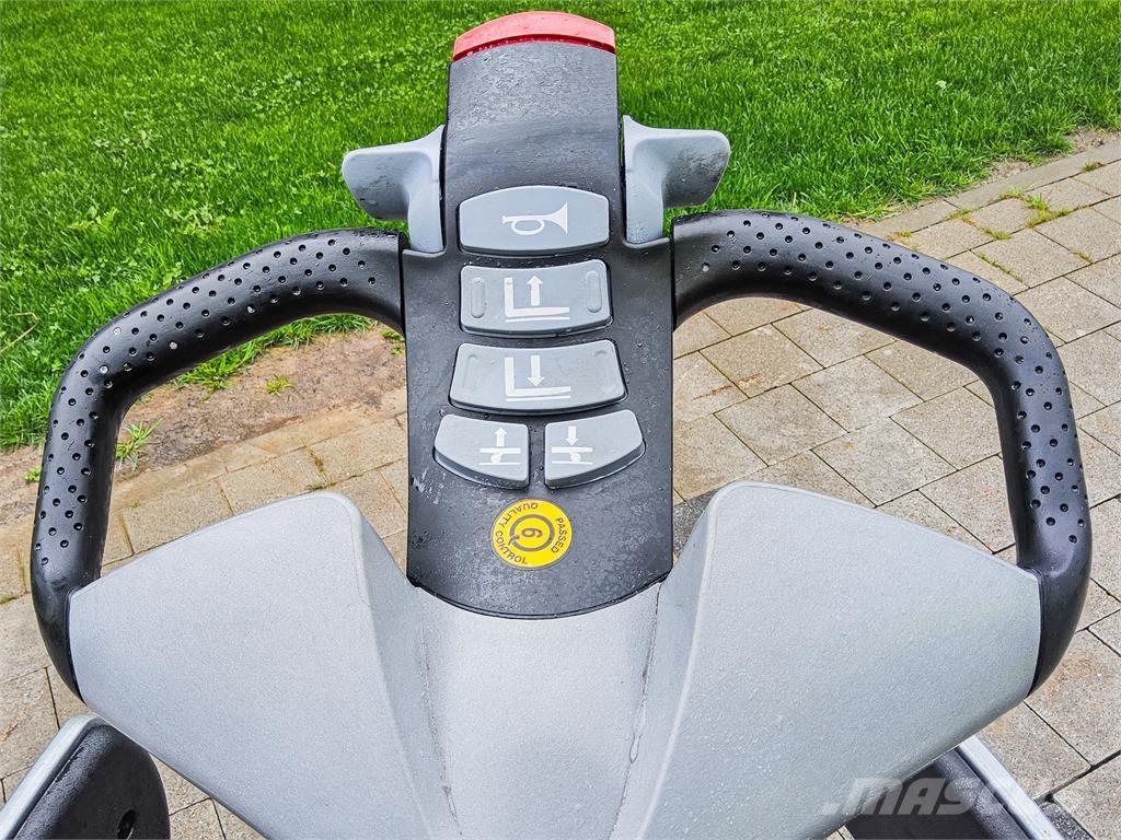 Still EXV SF16i Käyden ajettavat pinoamistrukit