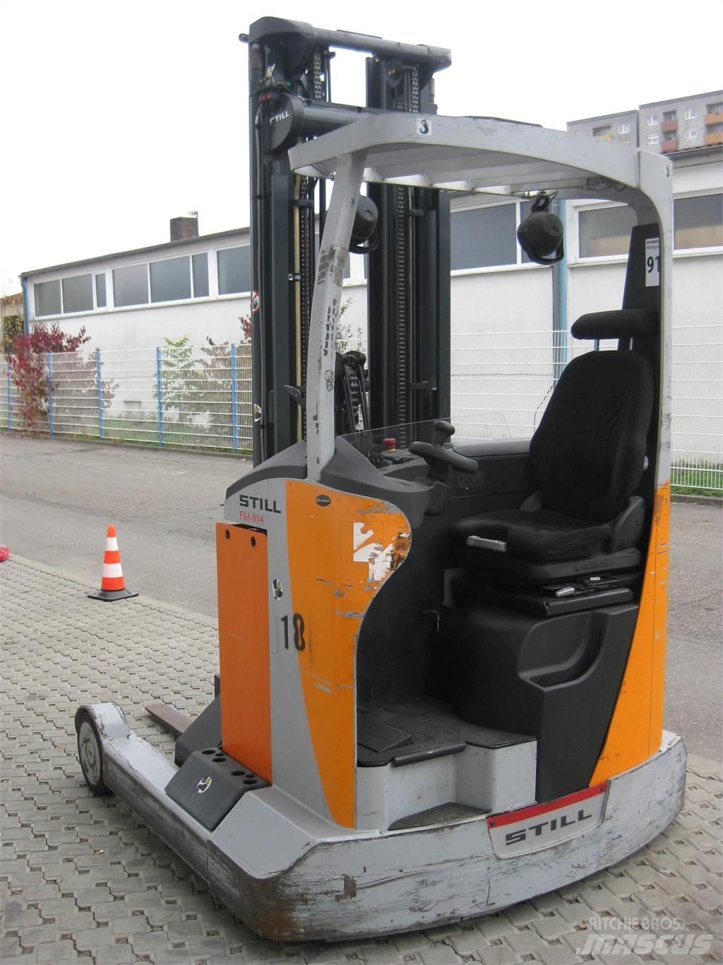 Still FM-X14 Työntömastotrukit