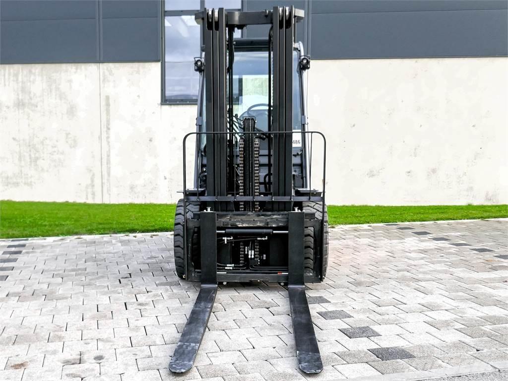 Toyota 52-8FDJF35 Dieseltrukit