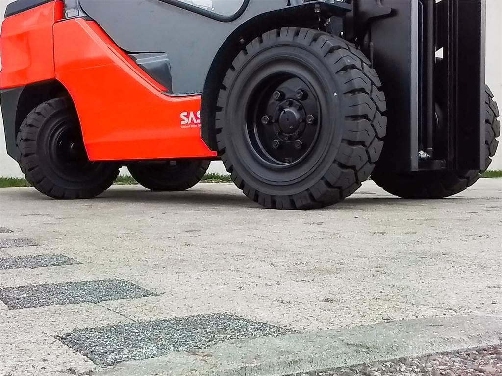 Toyota 52-8FDJF35 Dieseltrukit