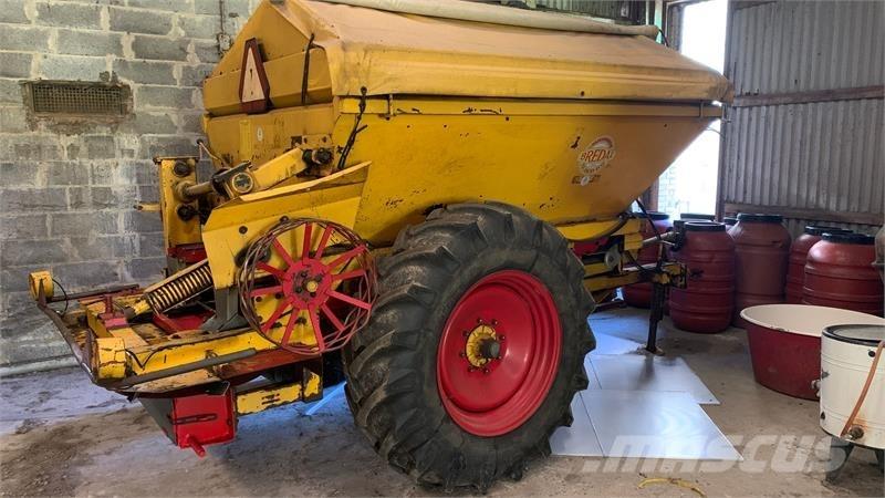 Bredal B 4 Lannoitteenlevittimet