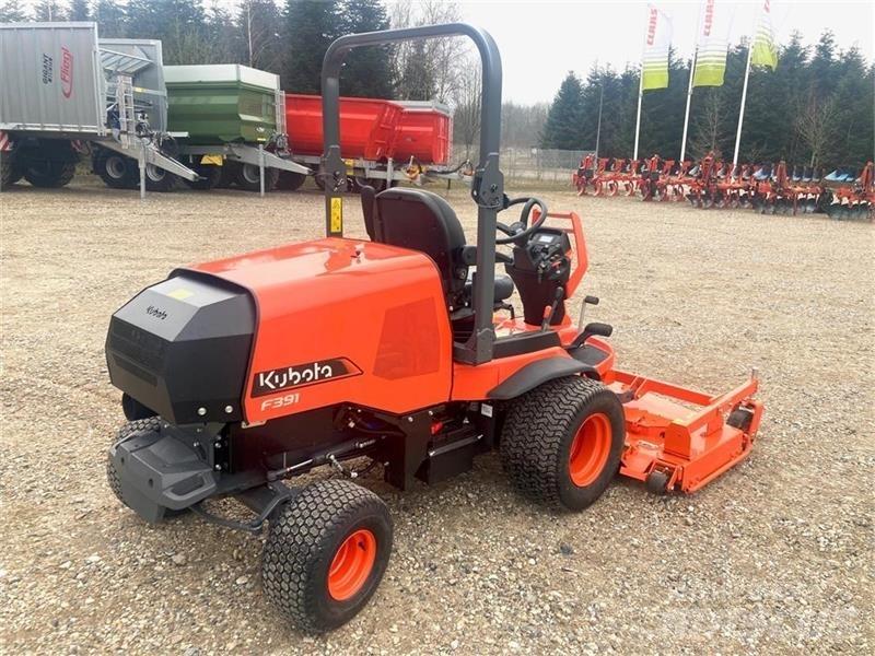 Kubota F-391 Pienet kuormainlaitteet