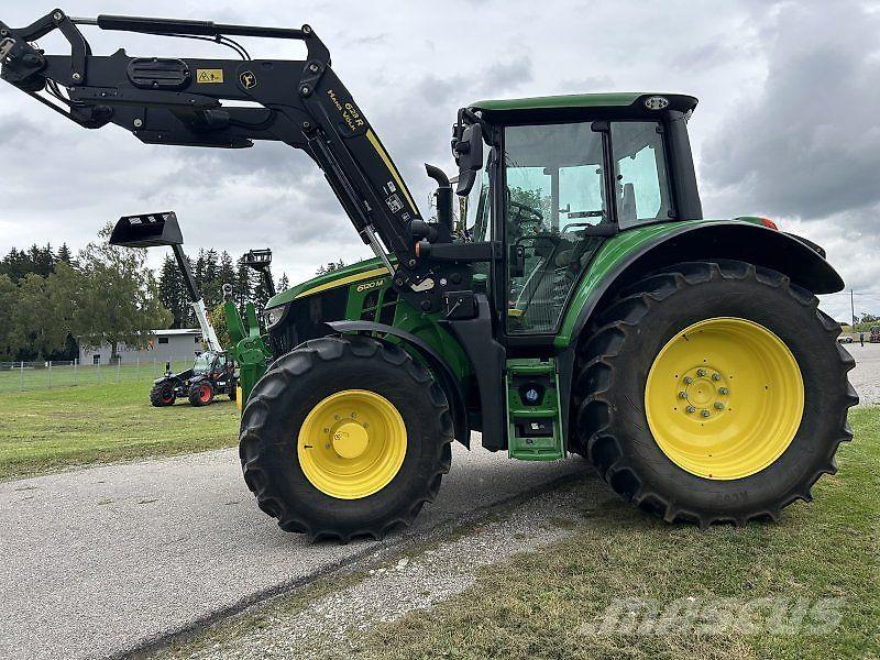 John Deere 6120M Traktorit
