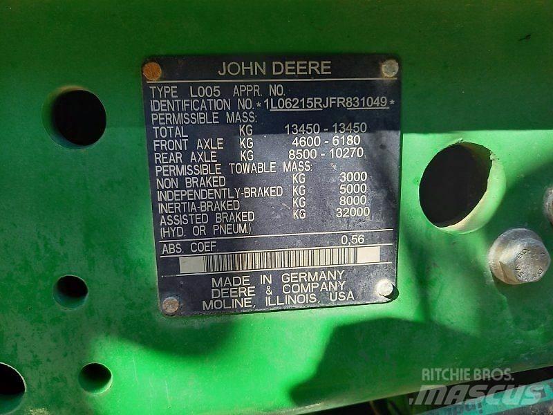 John Deere 6215R Traktorit