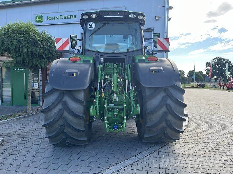 John Deere 6R250 Traktorit