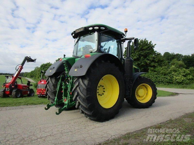 John Deere 7250R Traktorit