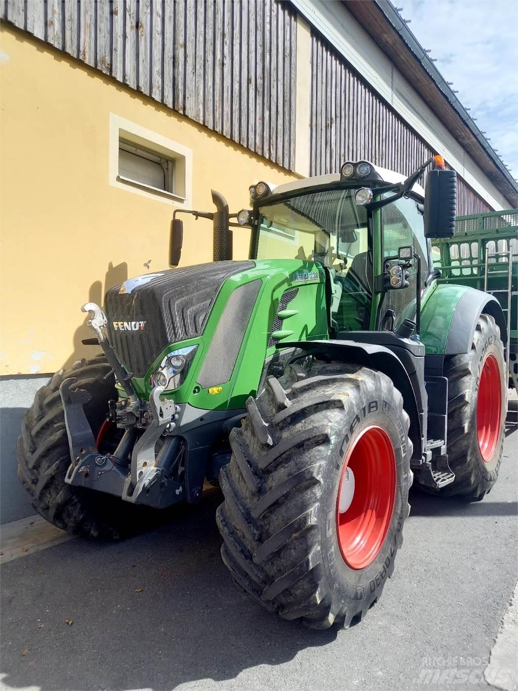 Fendt 828 Vario Profi Plus Vetotrukit