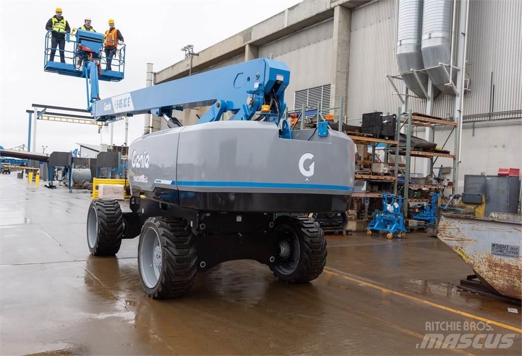 Genie S-85 XC E Kuukulkijat