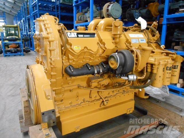 CAT C-32 Moottorit