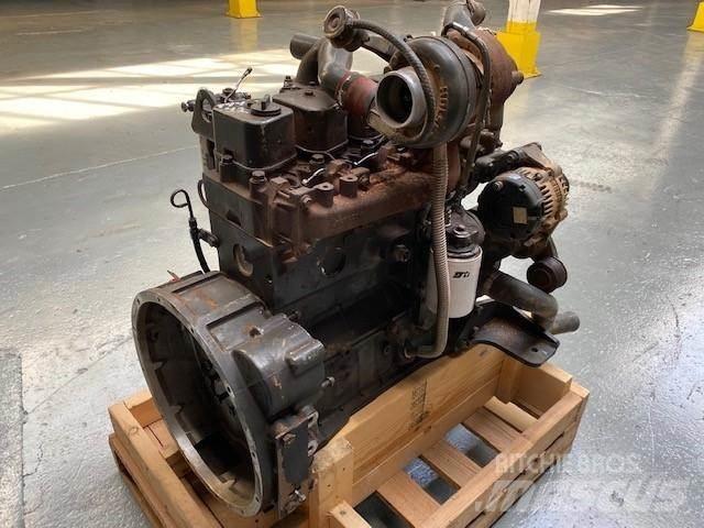 Cummins 4BT3.9 Moottorit