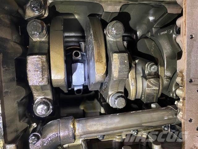 Cummins QSK19 Moottorit