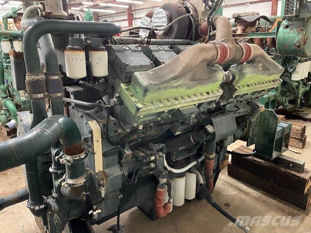 Cummins QSK45 Moottorit