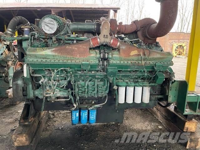 Cummins QSK50 Moottorit