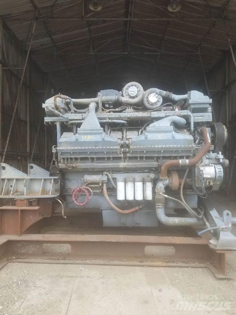 Cummins QSK60 Moottorit
