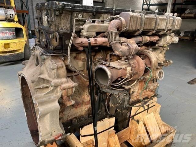 Detroit DD15 Moottorit
