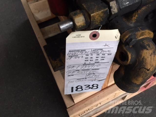 John Deere 6068T Moottorit