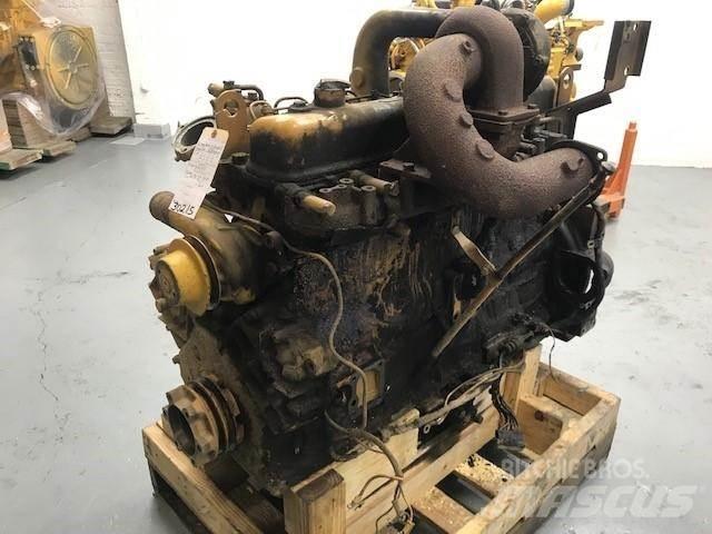Komatsu SA6D105-1 Moottorit