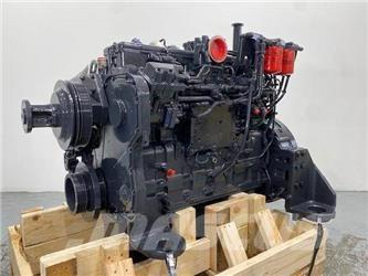 Komatsu SAA6D114E-3 Moottorit