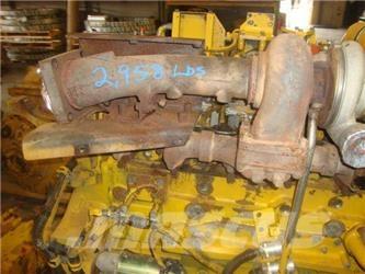 Komatsu SAA6D125E-3 Moottorit
