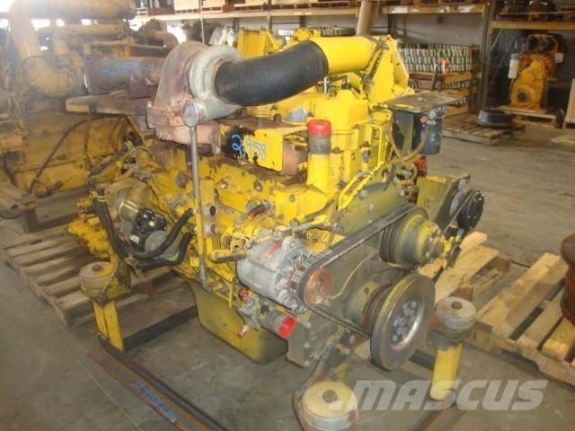 Komatsu SAA6D125E-3 Moottorit