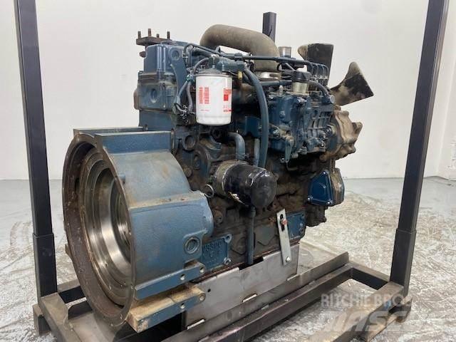 Kubota V3600T Moottorit