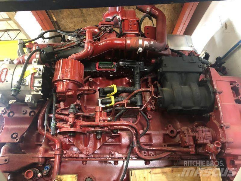 Mack MP7 Moottorit