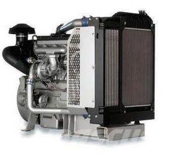 Perkins 1104D-44TA Moottorit