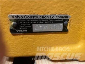 Volvo G990 Vaihteisto