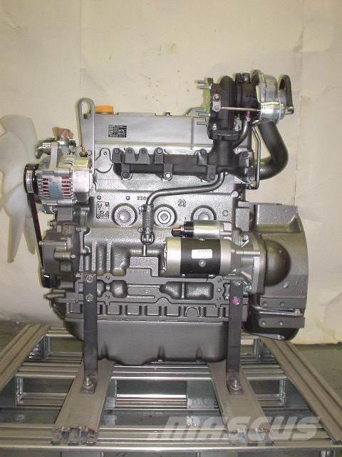 Yanmar 4TNV84T-DSA Moottorit