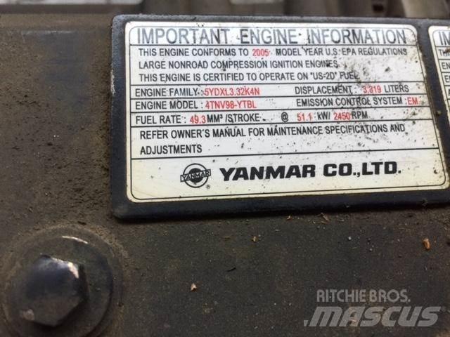 Yanmar 4TNV98 Moottorit
