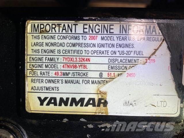 Yanmar 4TNV98-YTBL Moottorit