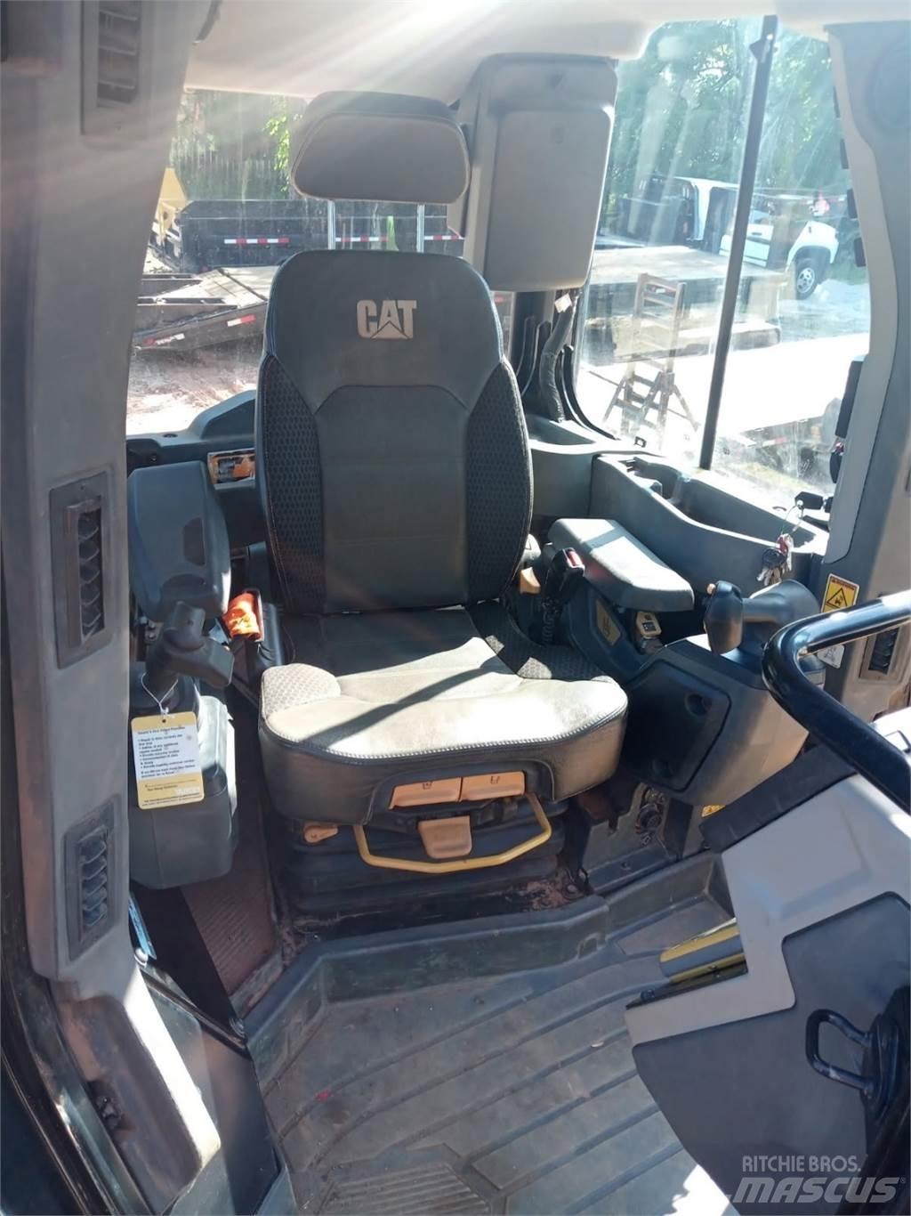 CAT D5 LGP Muut koneet