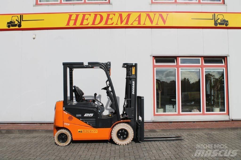 Doosan B25NS Sähkötrukit